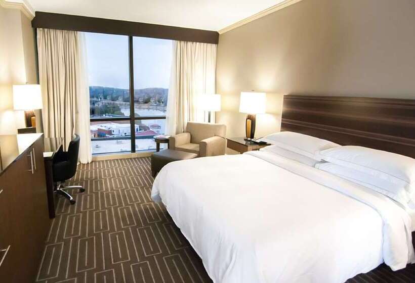 Номер Стандарт, Hilton Charlotte University Place