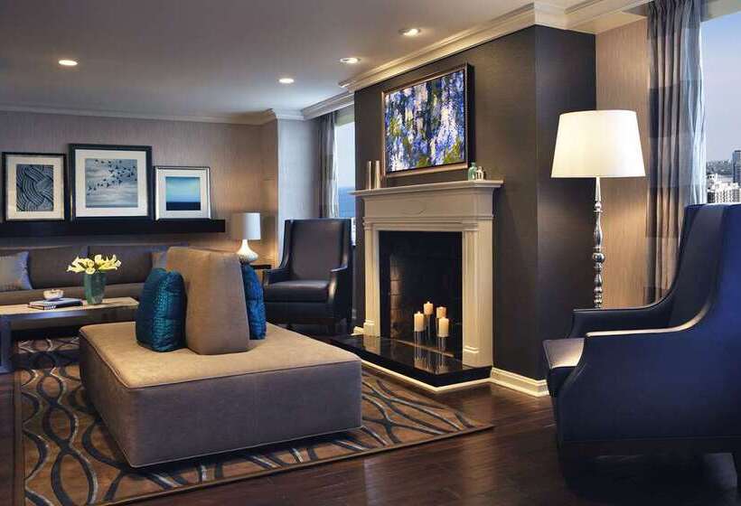 스위트 킹사이즈 침대, Hilton Greenville