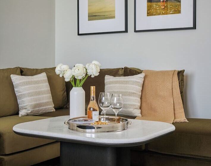 Люкс, Pendry Newport Beach