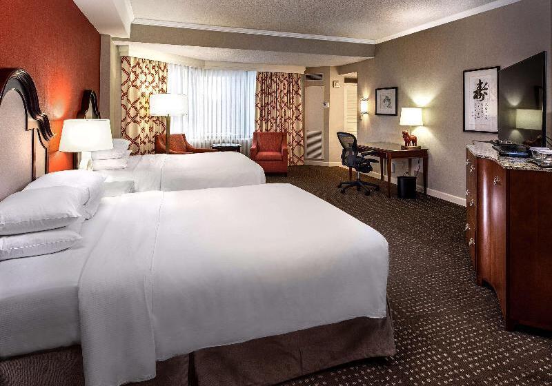 Quarto Deluxe, Hilton Anatole