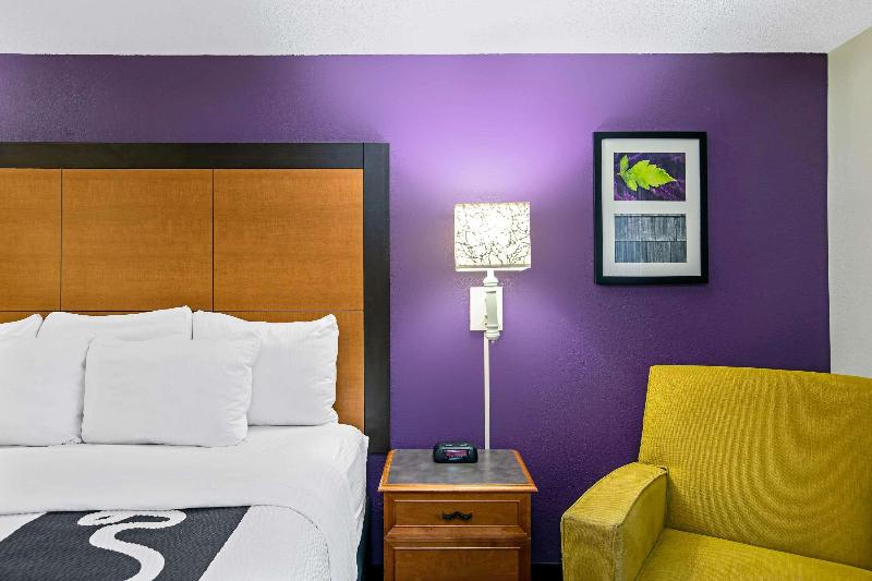 Номер Deluxe Кровать Кинг, La Quinta Inn By Wyndham Sacramento North