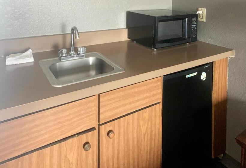 Номер Deluxe Кровать Кинг, Lakeview Inn