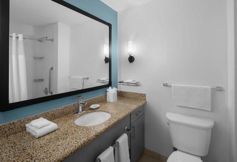 스탠다드 스튜디오 킹침대, Residence Inn White Plains Westchester County