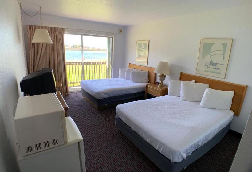 Номер Стандарт, Jot's Resort