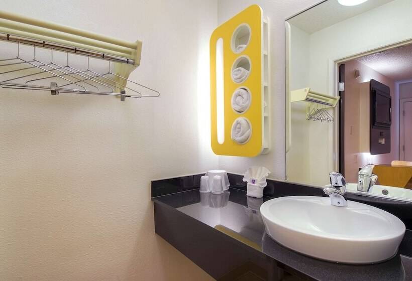 Номер Стандарт 2 Двуспальные Кровати, Motel 6 Las Vegas, Nv   Tropicana