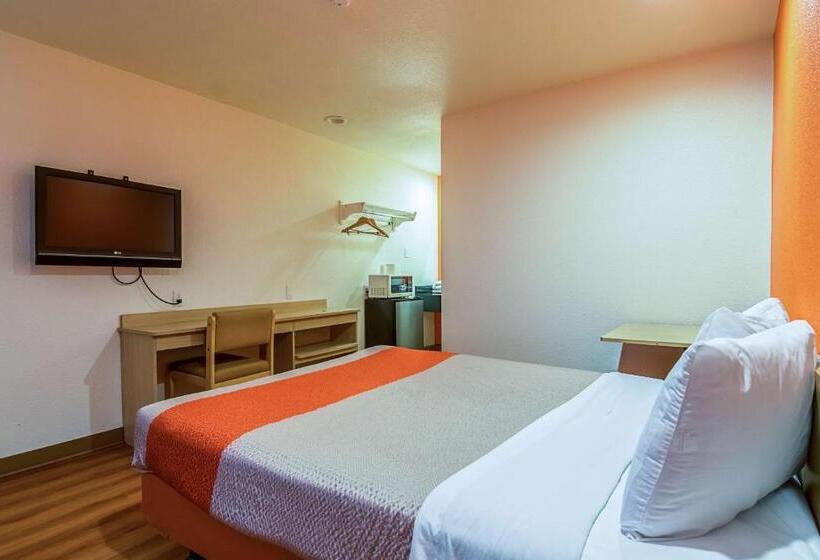 Номер Стандарт, Motel 6 Bakersfield, Ca  Airport