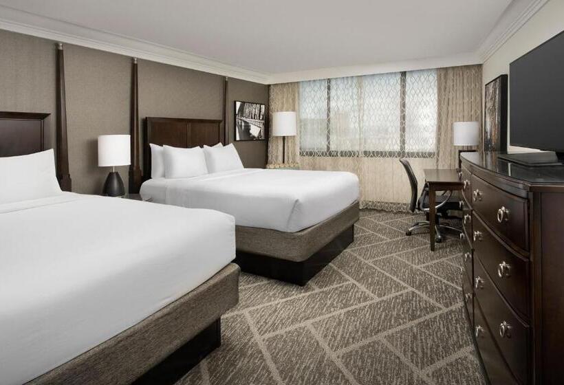 이그제큐티브 룸, Crowne Plaza Hotel Portland Downtown Convention Center, An Ihg