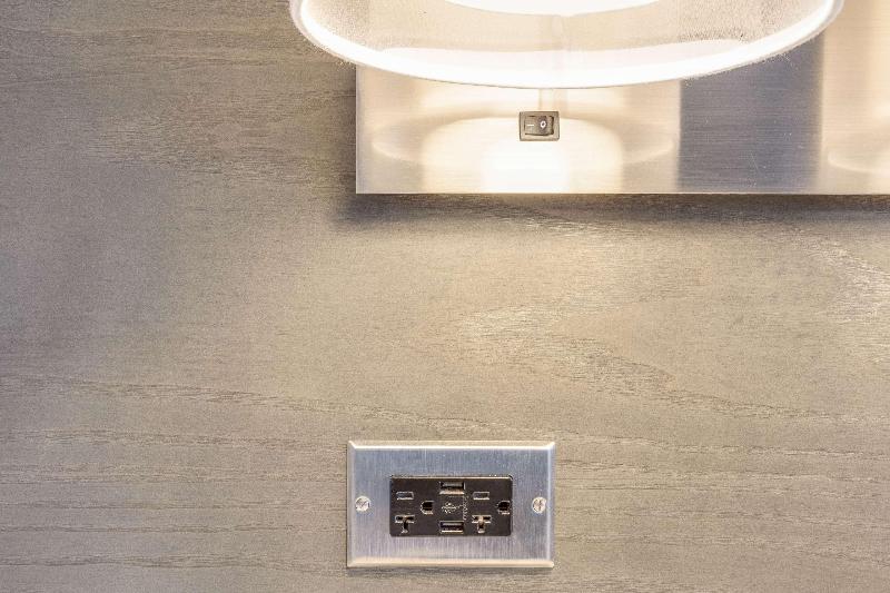 Номер Стандарт, Doubletree By Hilton Hotel Racine Harbourwalk