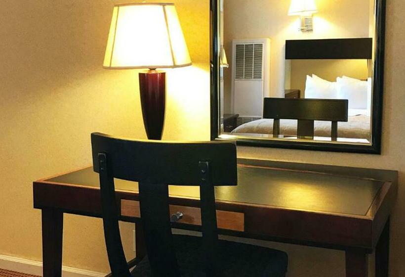 Quarto Estandar Cama King, Pacific Heights Inn
