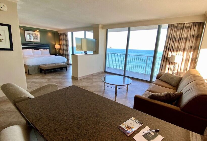 프리미엄 스튜디오, Radisson Suite Hotel Oceanfront
