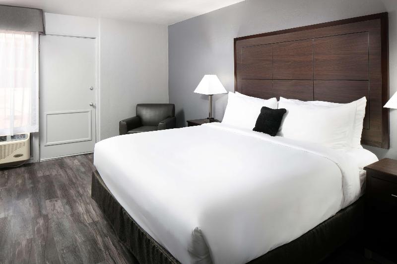 스탠다드 룸 킹사이즈 침대, Red Lion Inn & Suites Tucson Downtown