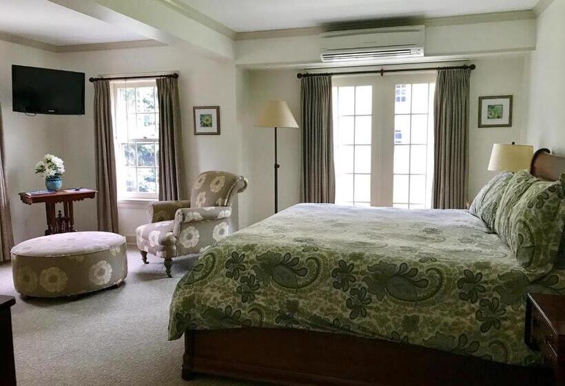 디럭스 룸 킹사이즈 침대, The Old Lyme Inn