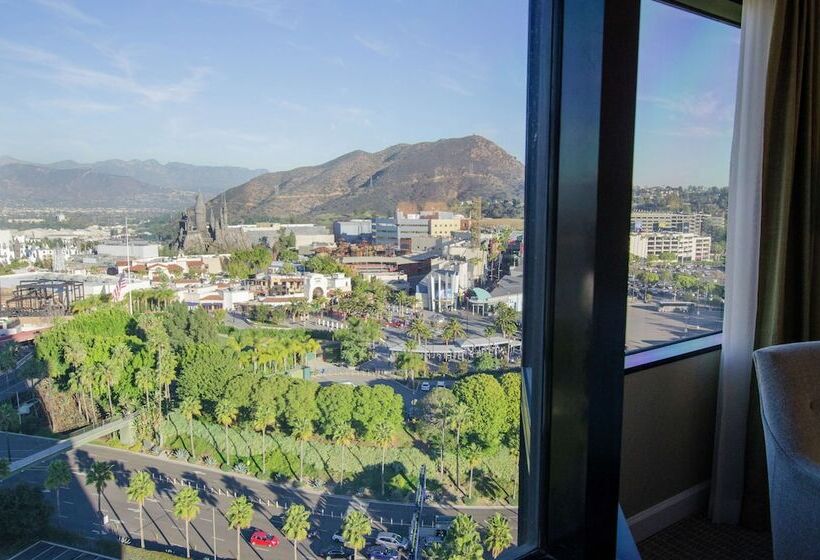 Номер Executive, Hilton Los Angeles/universal City