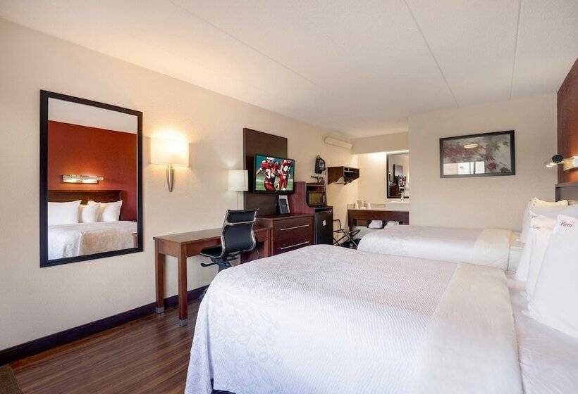 Номер Премиум, Super 8 By Wyndham Deerfield   Northbrook