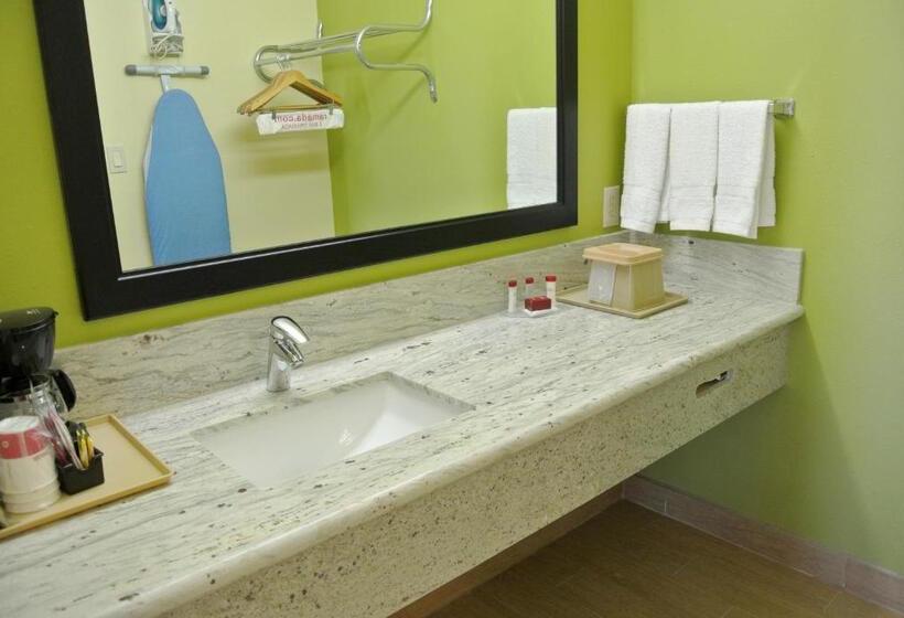Habitació Deluxe, Solara Inn And Suites