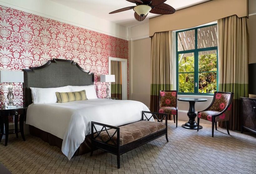 Полулюкс, The Royal Hawaiian, A Luxury Collection Resort, Waikiki