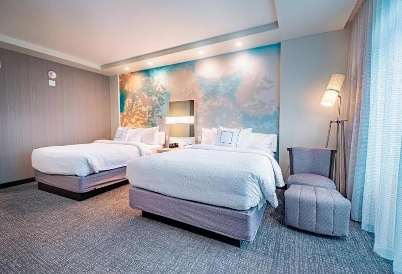 Люкс, Courtyard By Marriott Toledo West