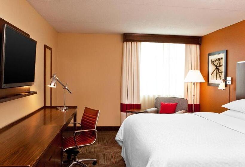 Номер Стандарт, Four Points By Sheraton Saginaw