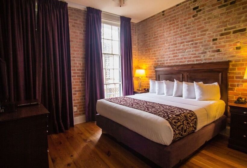 디럭스 룸, Inn On St. Peter, A French Quarter Guest Houses Property