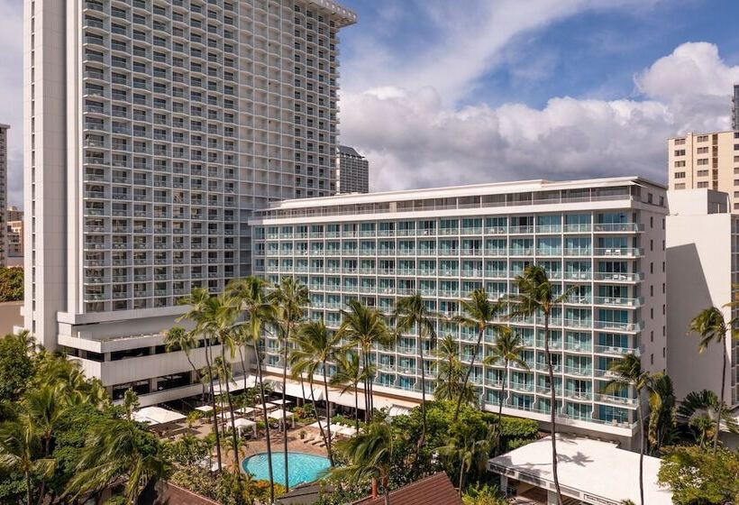 اتاق استاندارد با چشم‌انداز شهر, Moana Surfrider, A Westin Resort & Spa, Waikiki Beach