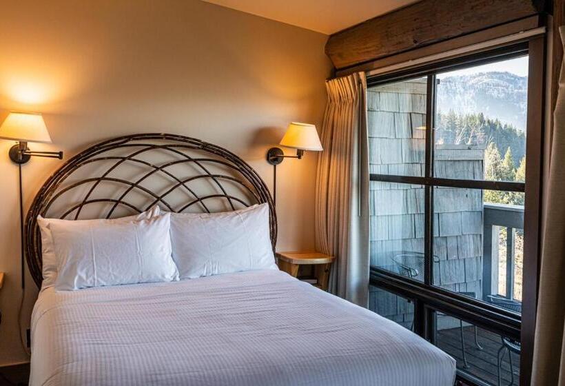 Люкс, Sun Mountain Lodge