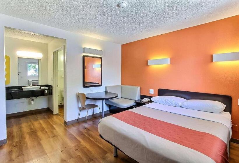 适合残疾人使用的标准间, Motel 6 San Jose, Ca  Airport