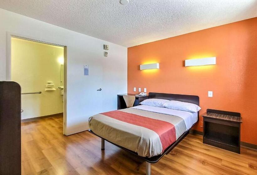 חדר סטנדרט מותאם לאדם עם מוגבלויות, Motel 6 San Jose, Ca  Airport