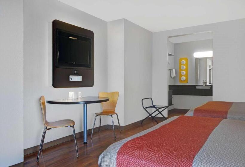 חדר סטנדרט לארבעה, Motel 6 San Jose, Ca  Airport