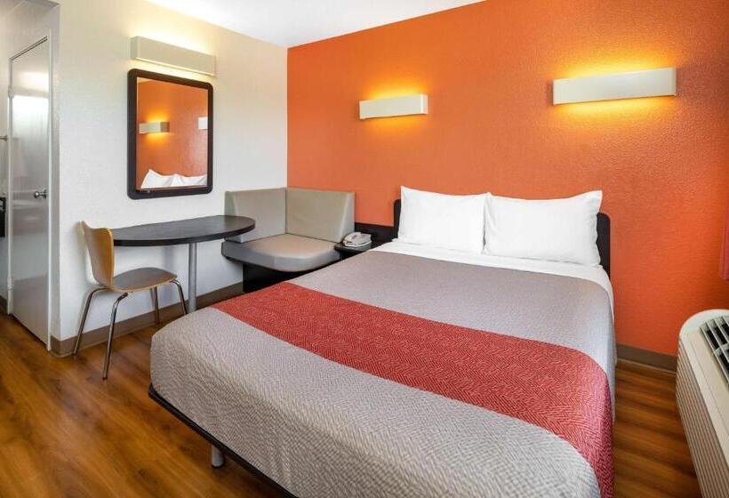 장애인을 위한 스탠다드 룸, Motel 6ventura, Ca  South