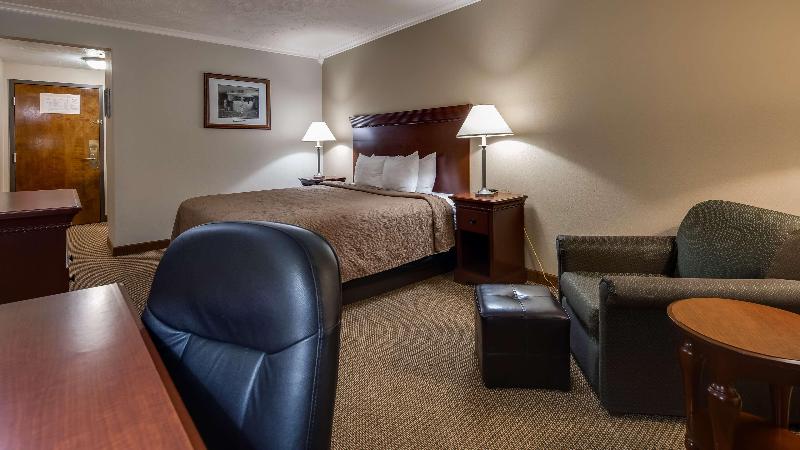 クイーンサイズベッドのスイートルーム, Best Western Plus Ahtanum Inn