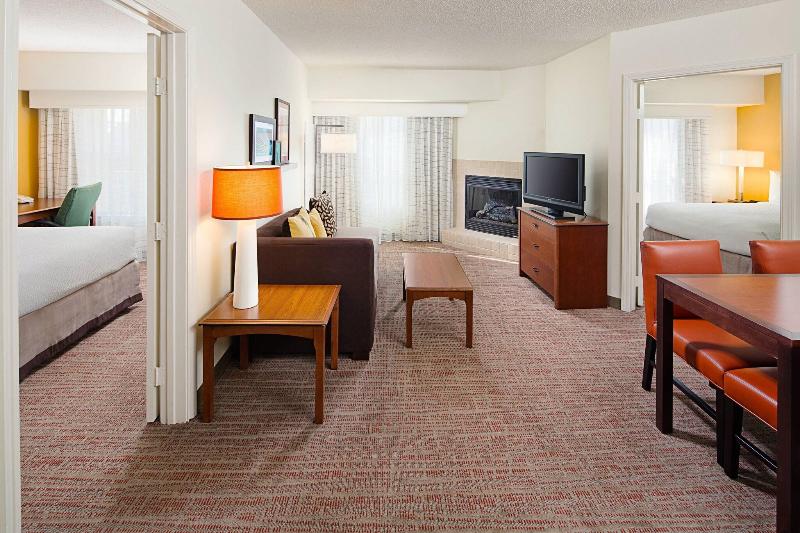 クイーンサイズベッドのスイートルーム, Best Western Plus Ahtanum Inn
