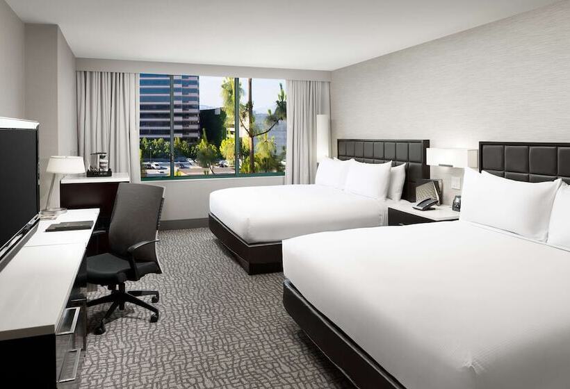 장애인을 위한 스탠다드 룸, Hilton Woodland Hills / Los Angeles