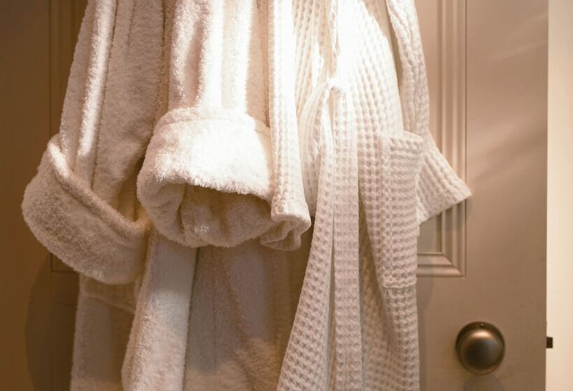 장애인용 디럭스룸, Hilton Woodland Hills / Los Angeles