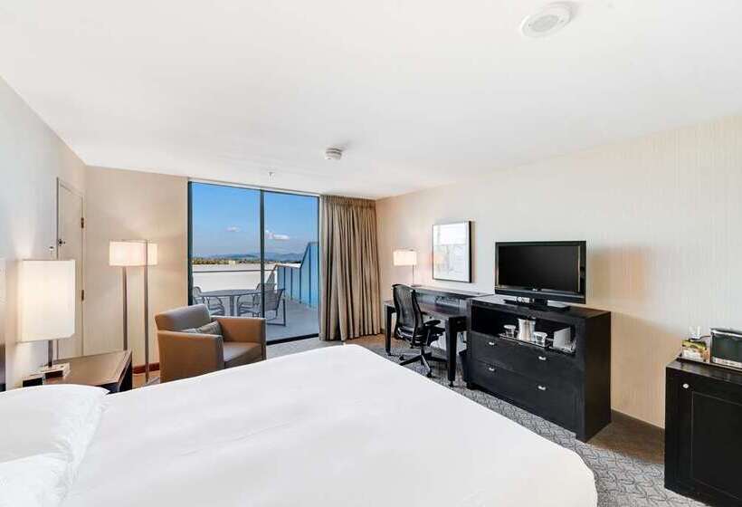 스탠다드 룸 킹사이즈 침대, Hilton Woodland Hills / Los Angeles