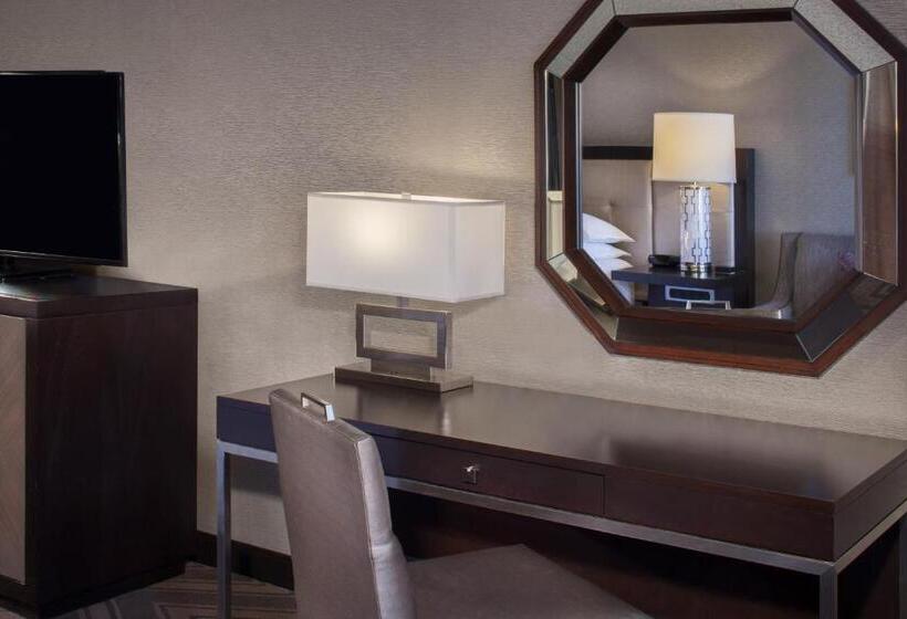 带大床的标准间, Sheraton Bucks County Langhorne