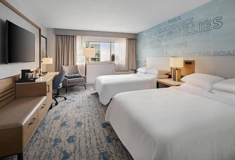 Номер Клуб, Sheraton Philadelphia Downtown