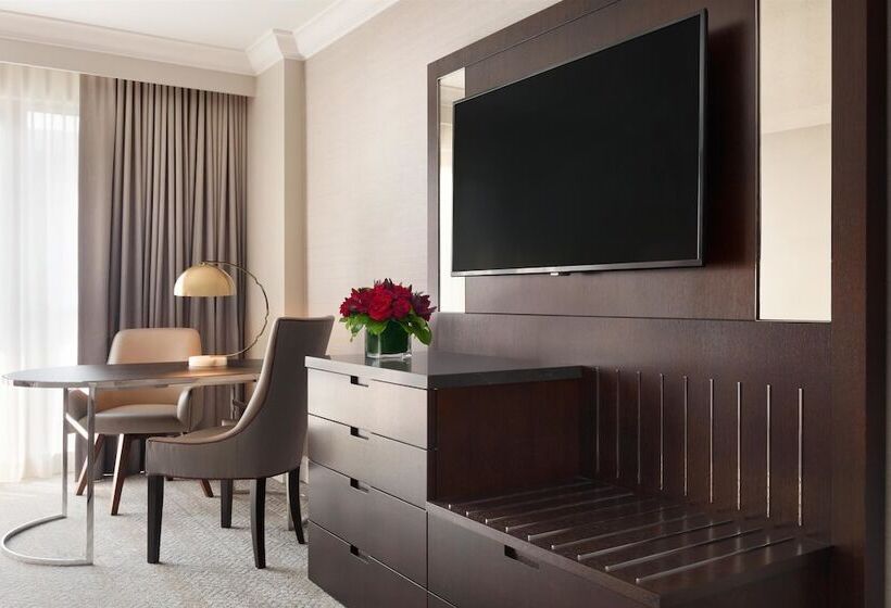 Номер Deluxe, The Fairmont Washington Dc