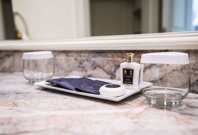Quarto Deluxe, The Westgate
