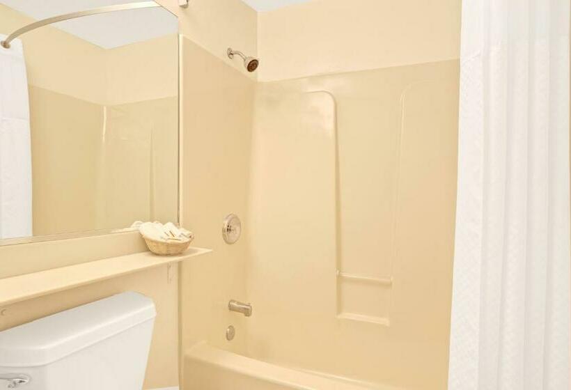Номер Deluxe, Travelodge By Wyndham Mill Valley/sausalito