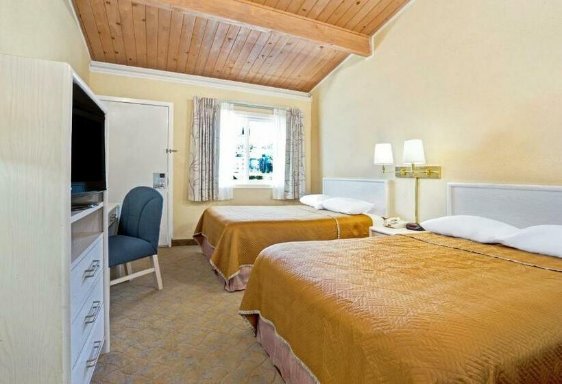 Номер Deluxe, Travelodge By Wyndham Mill Valley/sausalito