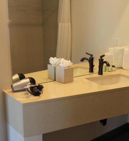 Люкс Deluxe 2 Спальни, Sea Horse Resort