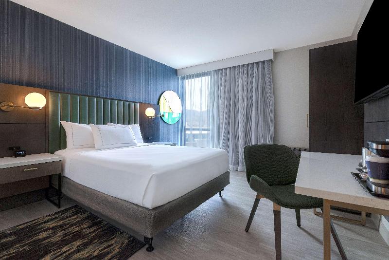 适合残疾人使用的标准间, Doubletree By Hilton Palmdale, Ca