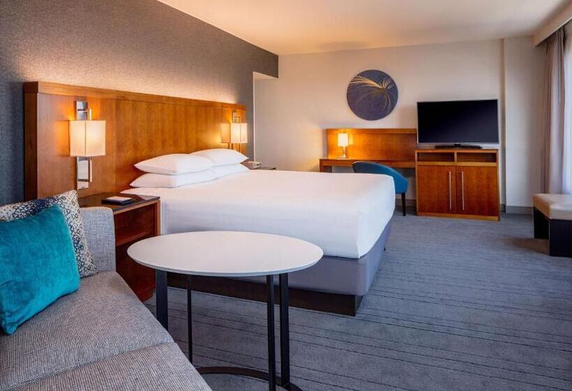 Стандартный Номер Кровать Кинг, Hyatt Regency Crystal City At Reagan National Airport