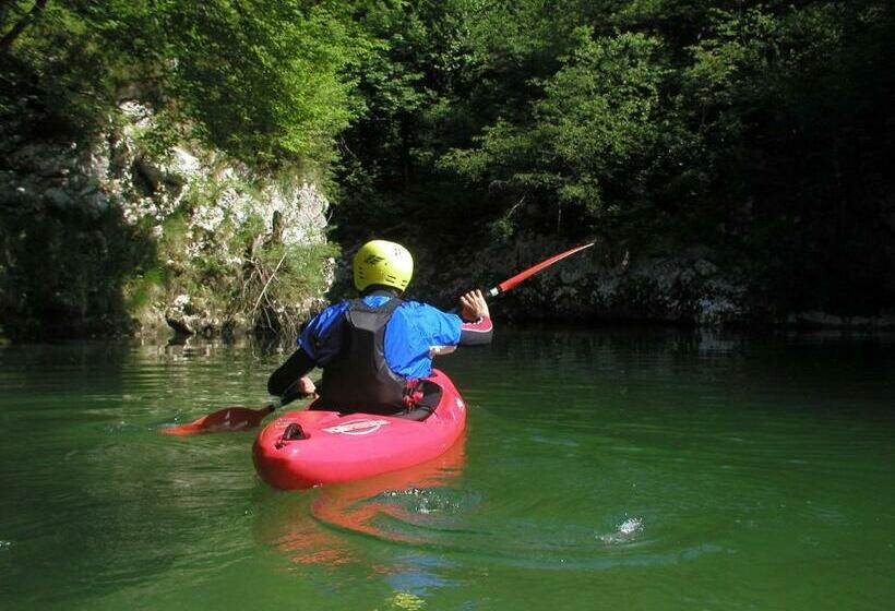 اتاق استاندارد با بالکن, Jezero