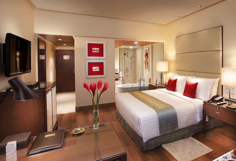 Номер Deluxe, The Oberoi Mumbai