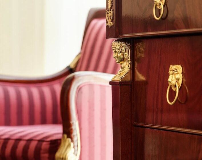 Люкс, Best Western Premier Grand Hotel Russischer Hof