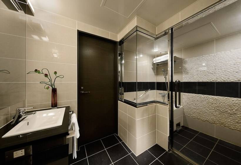 Полулюкс Клуб, Grand Prince Hotel Shin Takanawa