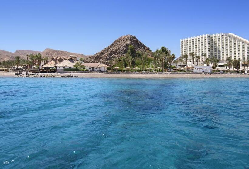 اتاق لوکس, Steigenberger Hotel & Nelson Village, Taba