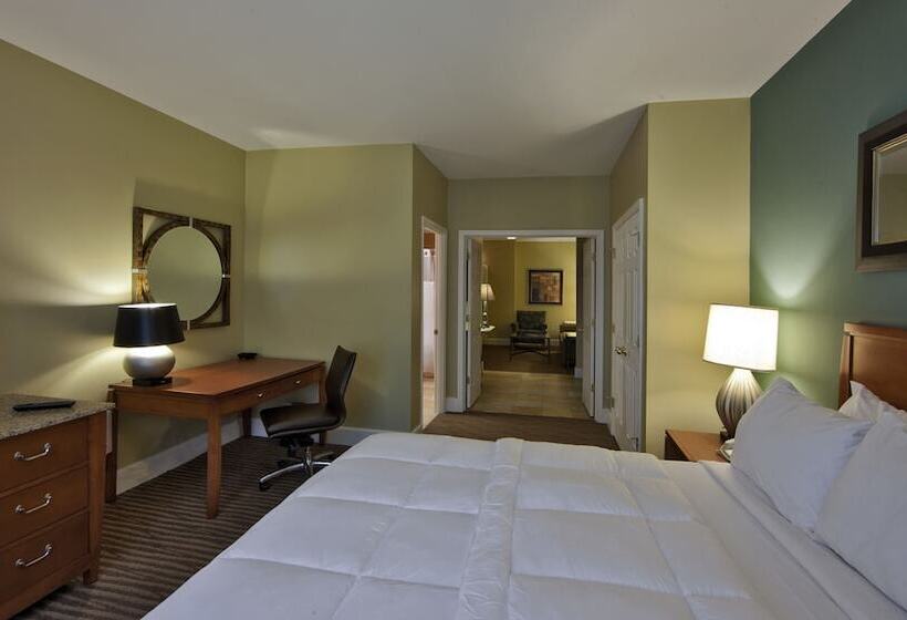 سوییت, The Rockville Hotel, A Ramada By Wyndham