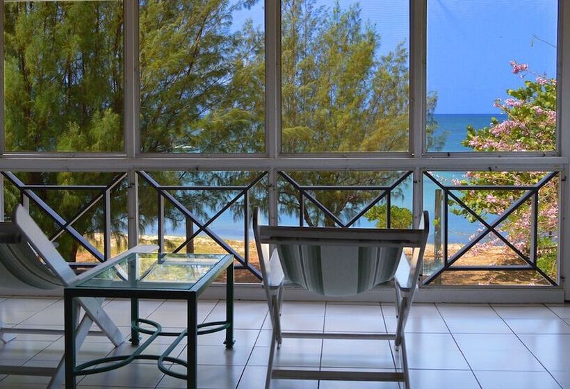 اتاق پرمیوم, Oualie Beach Resort